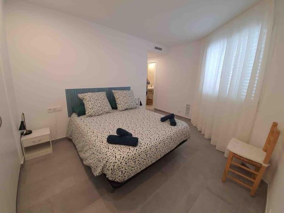 Ferienwohnung Piso Nuevo, Pk Pequeno Y A 5 Min De La Playa Caminando Cadaqués Exterior foto