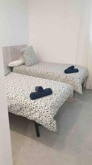 Ferienwohnung Piso Nuevo, Pk Pequeno Y A 5 Min De La Playa Caminando Cadaqués Exterior foto
